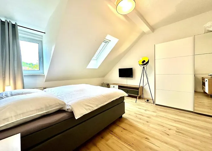 Lägenhet Zentral Gelegene Dg-wohnung Mit 4 Schlafzimmern Eisenach